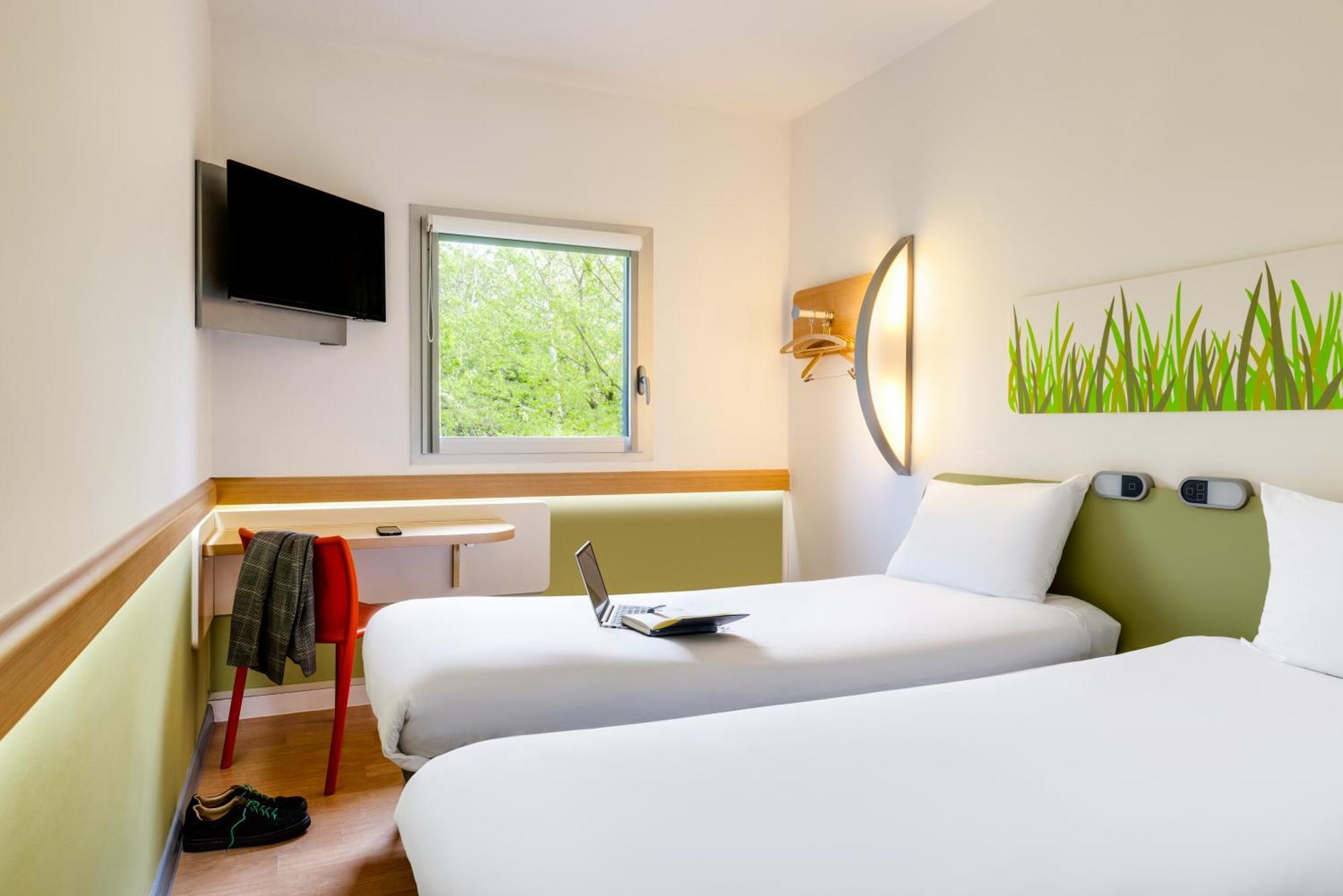 Ibis Budget Aachen City Экстерьер фото